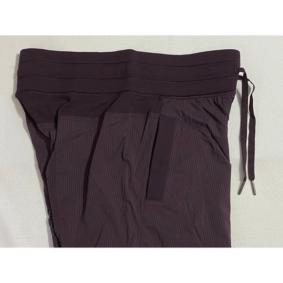 Lululemon Joggers Pants Women Size 6 Regular Purple Straight Leg Drawstrings - Picture 8 of 8